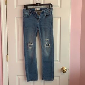 Boys Abercrombie stretch skinny jeans.